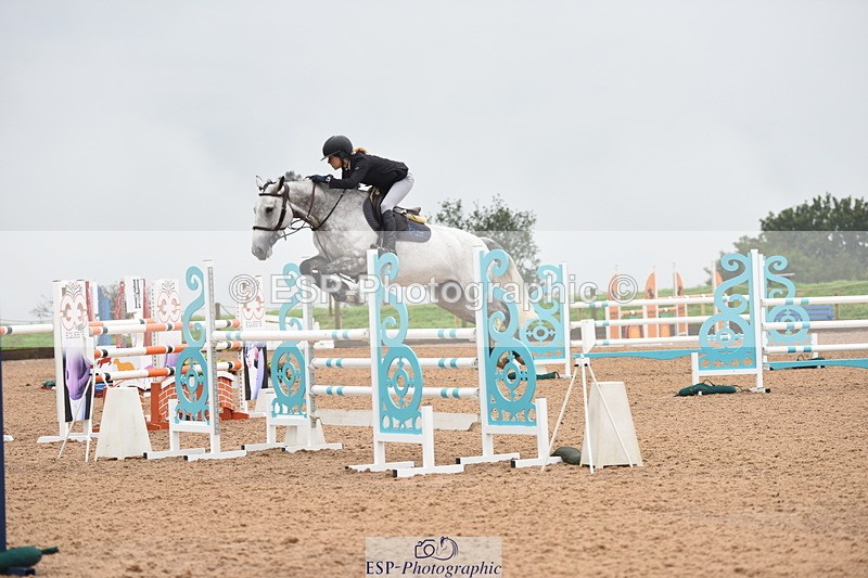 230916A-102938-03815 - Cls 14 Snr Foxhunter