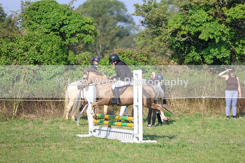 3E7A1384 - Class 1: Club 60cm Juniors and Seniors