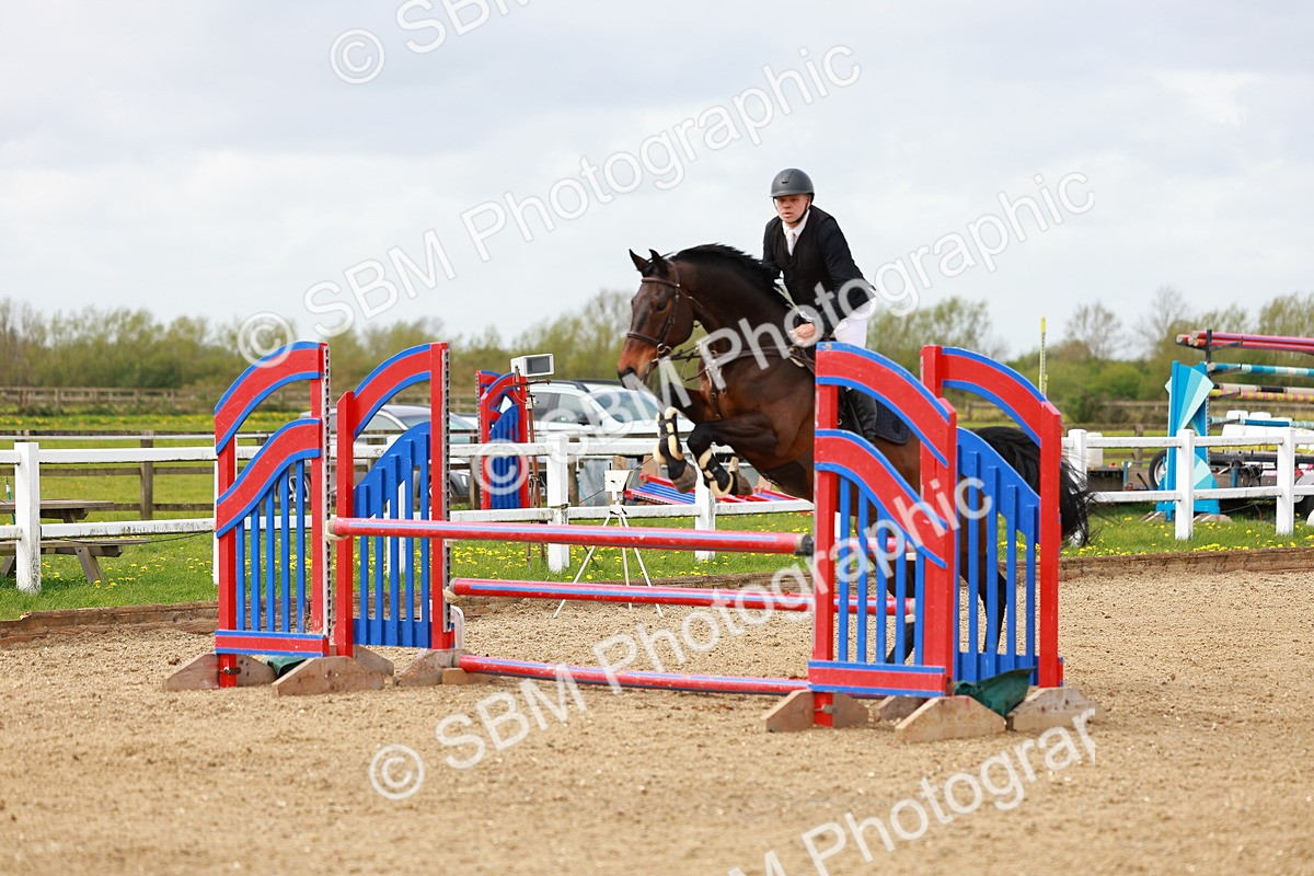 SBM_002037 - Class 9 - Senior Discovery - 1.00m