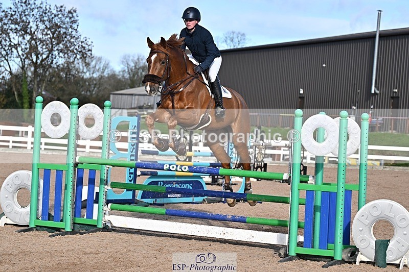 251119-131508-00440 - Cls 4 Newcomers and 1.10m Open