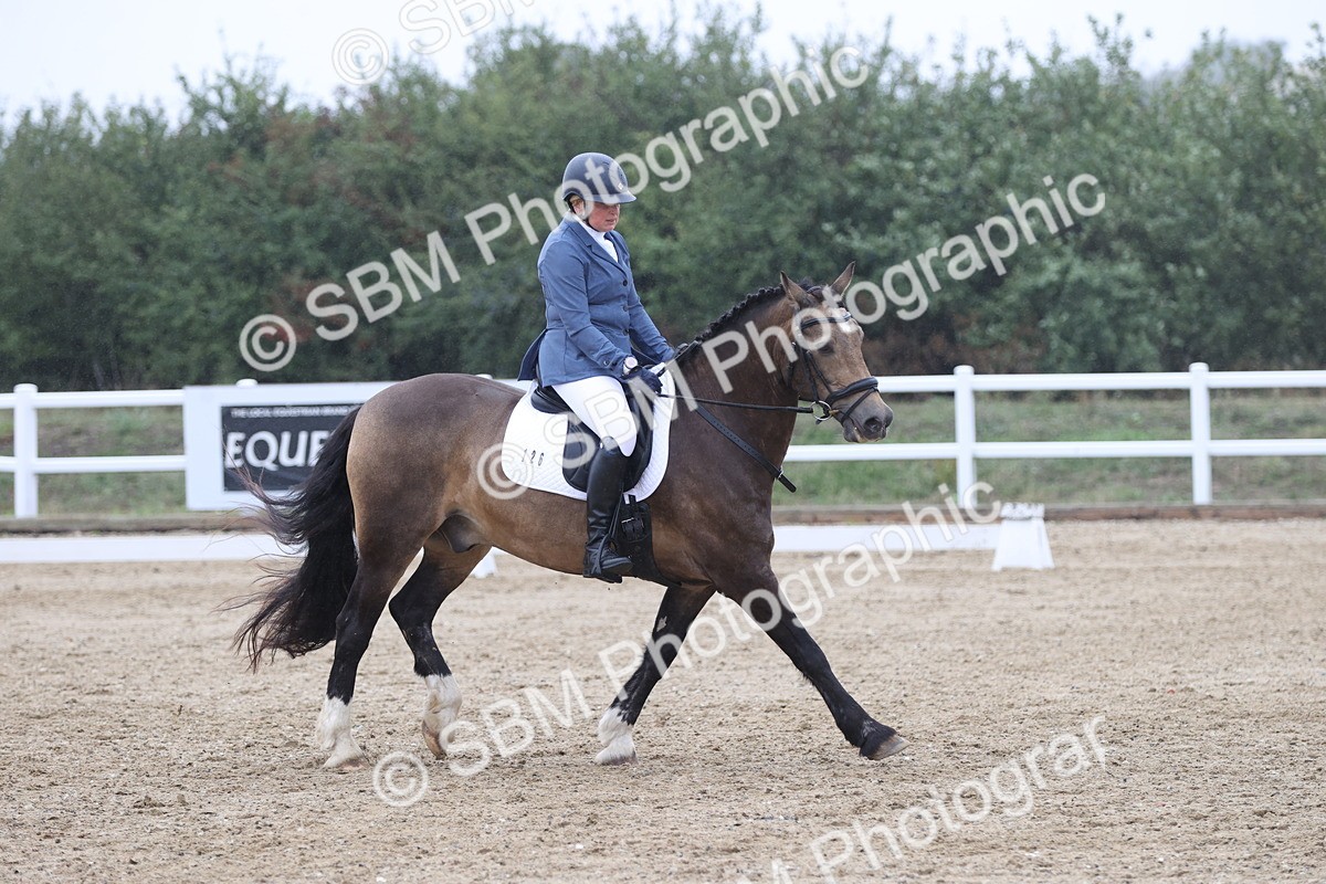 SBM_004430 - Class 9 - Novice 3 Champs