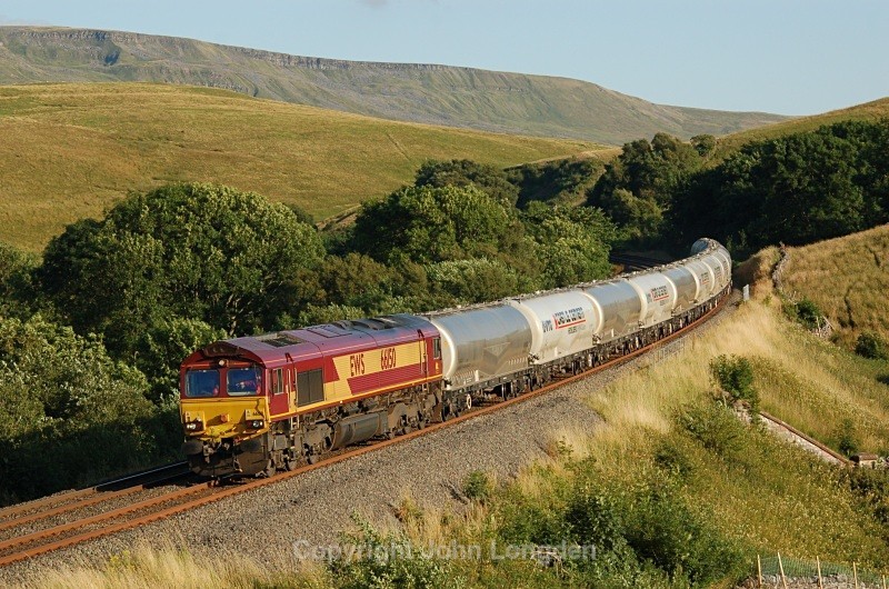 7.8.09 - 66150 6S00 Clitheroe - Mossend, Birkett Common - Birkett Common (northbound)
