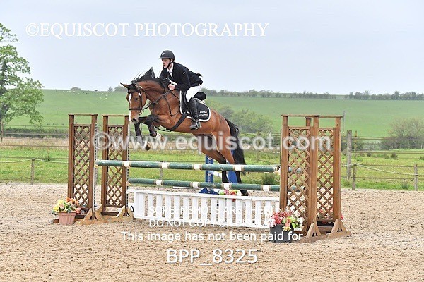 BPP_8325 - CLASS 19 SAT CLASS 19 SAT Senior Newcomers/ 1.10m Open