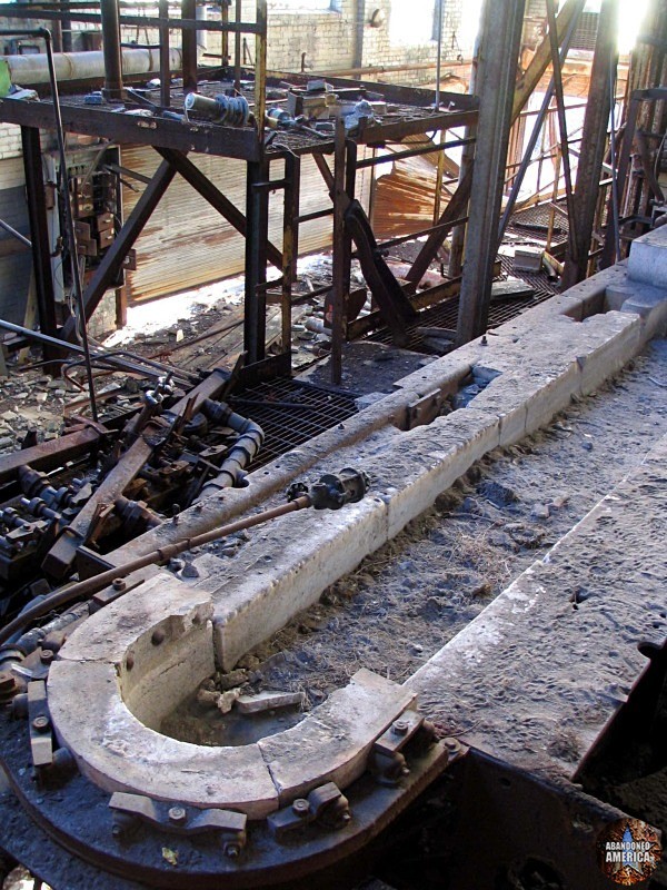 Fostoria Glass Company (Moundsville, WV) Track