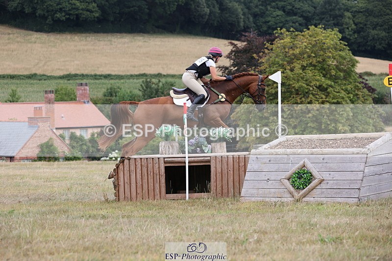 250802A-131939-04324 - C-135-Natasha.Bailey-WILD.CONFETTI