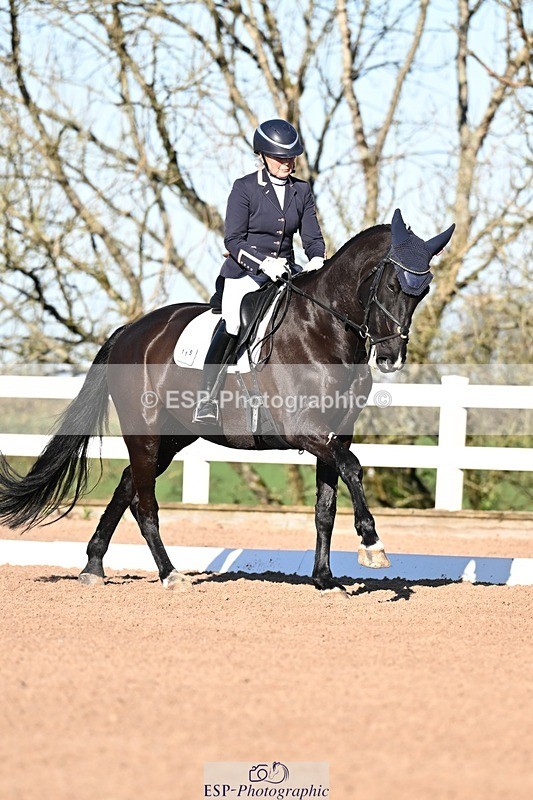 260214-103612-03438 - 115-Louise.Hutchinson