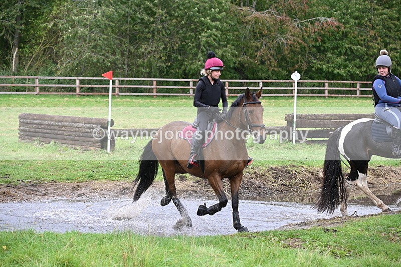 WJ6_3846 - Time at Photographer 11:48 to 11:56