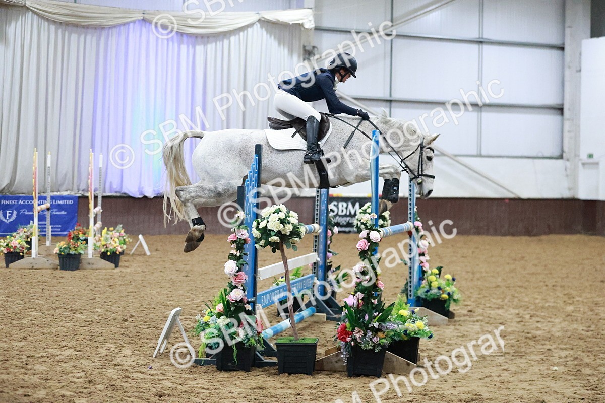 SBM_004573 - Class 17 - Senior Newcomers - 1.10m