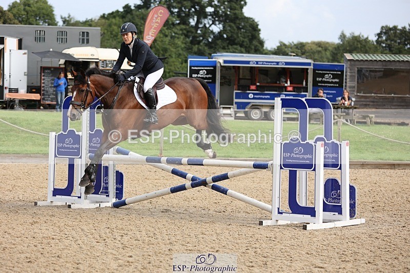 240817-094227-00372 - 02A Snr Brit Nov