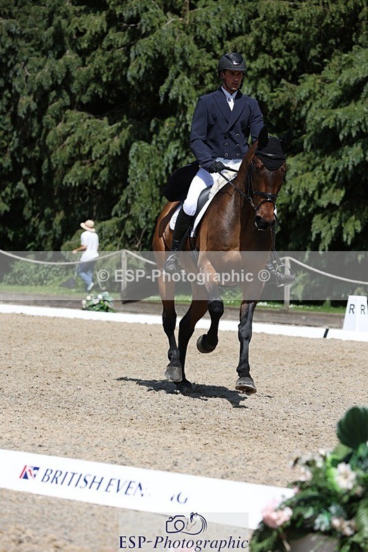 230526-144525-06538 - 374-ISLANDWOOD_THE_RISING-Sebastian_Roldan_Olivera-WEDTrotUp+DR