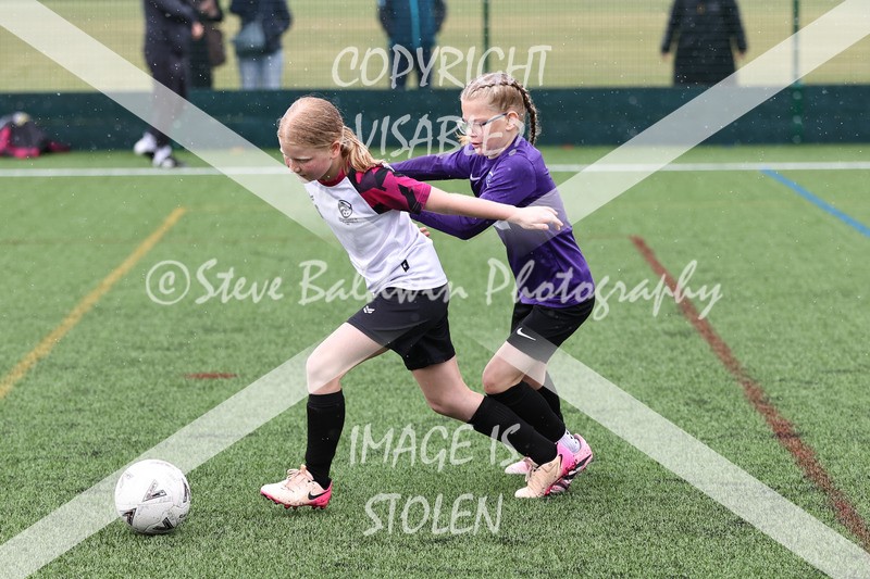 1DX31842 - Sat 6th U12 Girls