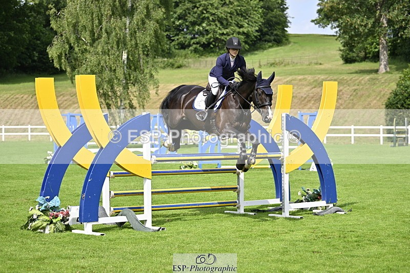 250613A-100847-00304 - Cls 1 Snr Newcomers and 1.10m Open