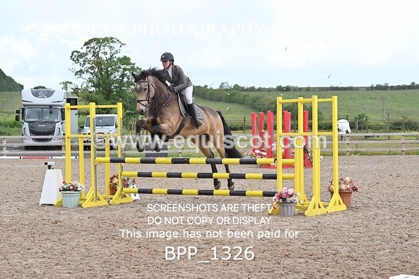 BPP_1326 - CLASS 10 SAT Senior BritiNovice/ 90cm Open