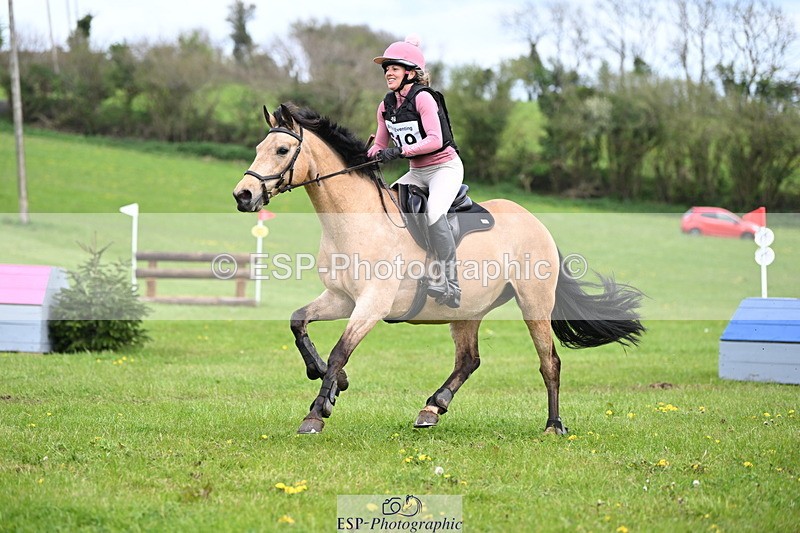 250419-153152-13264 - 619-Fiona.Lewis-BALLYANNY.BUTTONS