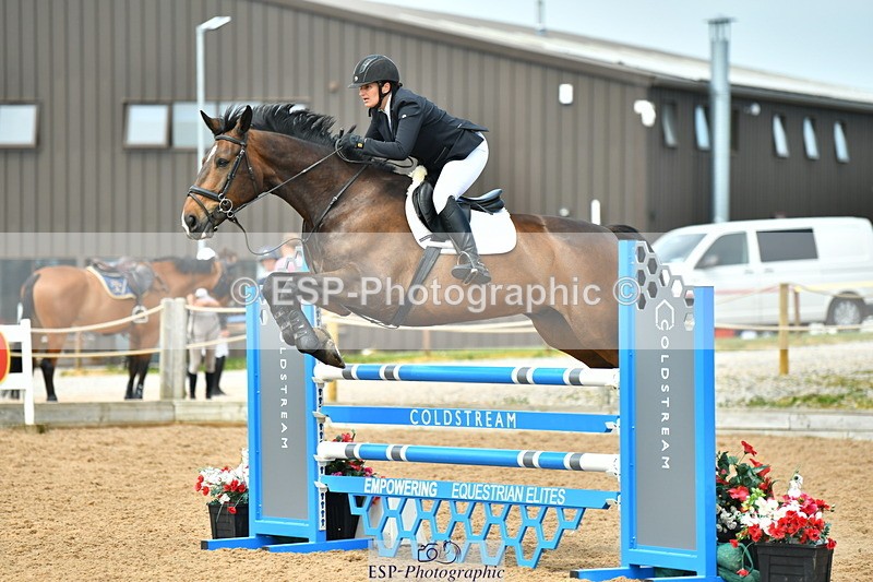 230609A-135735-01274 - Cls 4 1.20m Open