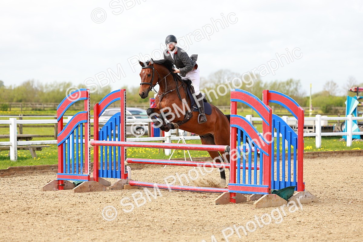SBM_002130 - Class 9 - Senior Discovery - 1.00m