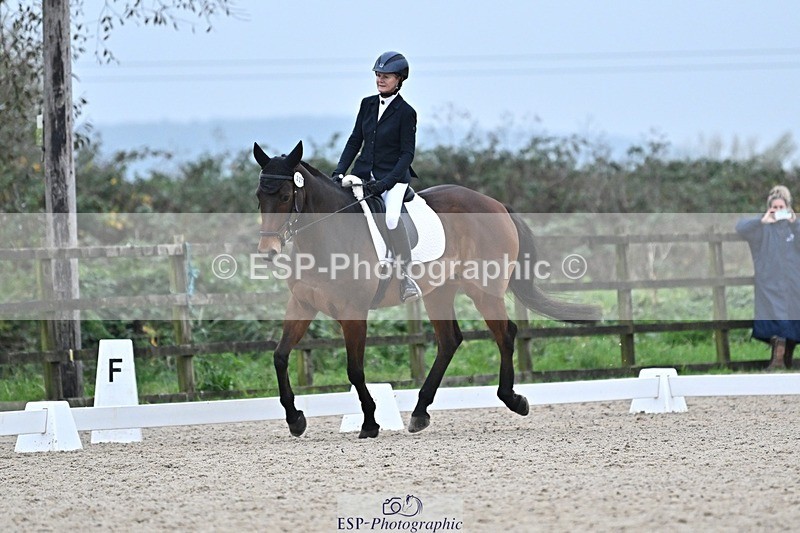 241103-151433-02771 - Novice 1 - 14.44 to 16.08