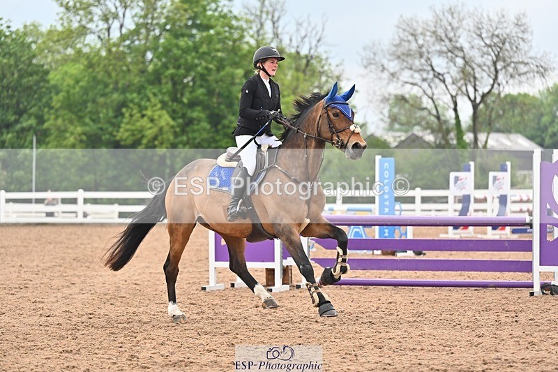 260508-091708-04390 - Cls 17 British Novice and 90cm Open