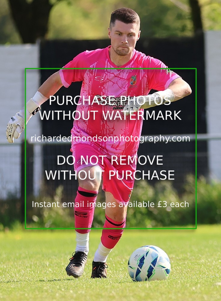 533A8960 - Kendal Town vs Heaton Stannington (22/8/26)