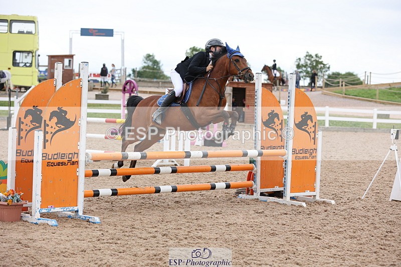 240630A-180835-16311 - Cls 28 Stepping Stones 128cm + 138cm