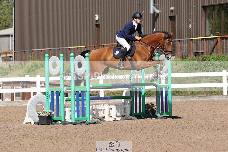 250913-143217-07390 - Cls 25 1.05m Amateur Quali