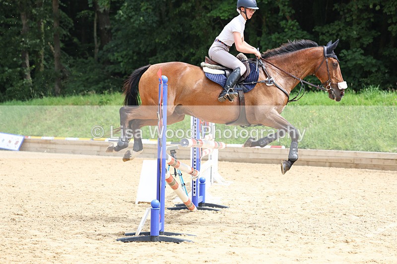 3E7A6157 - Class 7: Senior 1.05m