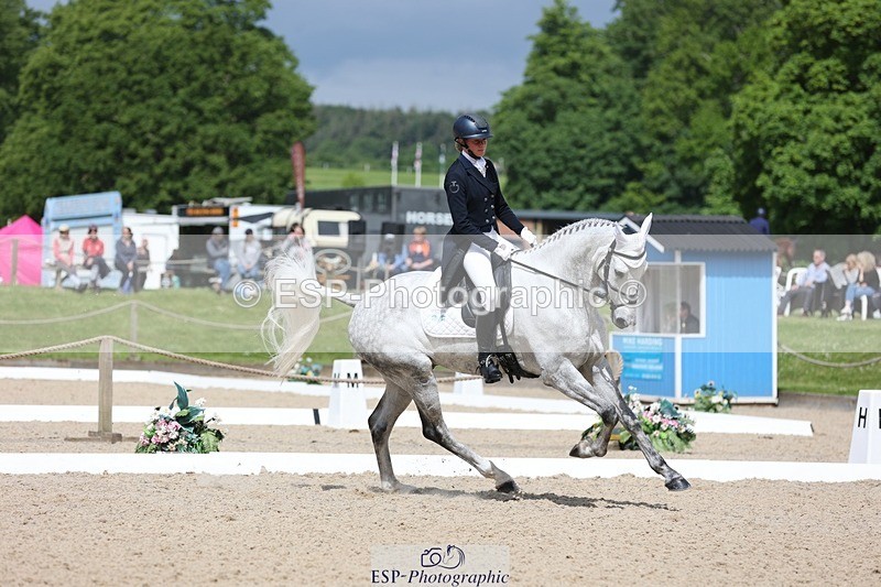 240524-110250-07575 - 267-VAN_KAUNITZ-Jemima_Howden