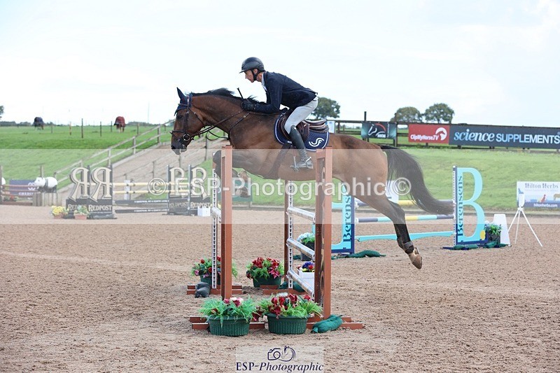 250911-120613-01326 - Cls 3 Snr Foxhunter