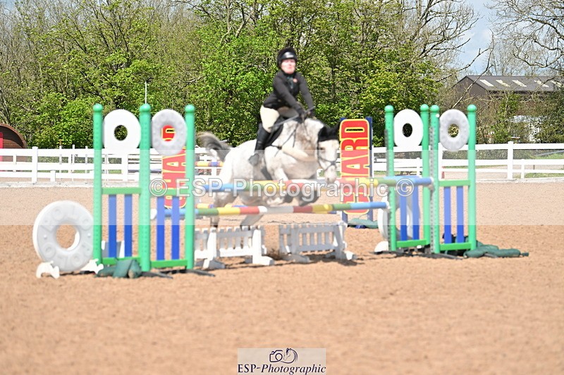 240504A-140849-02146 - Cls 20 & 21 Club & Schools 1m