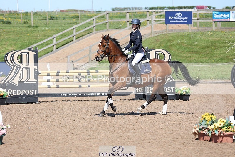 250503-145932-01520 - Cls 13+14 Children on Horses