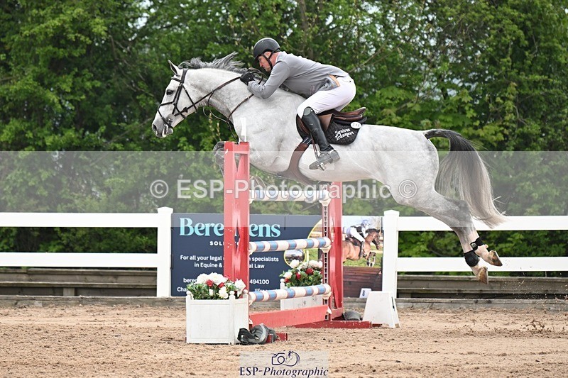 250424-140037-04802 - Cls 5 - 2 Star Medium Tour