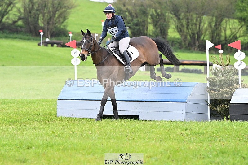 250419-102440-08588 - 451-Alexandra.Garner-LADY.VALTAS