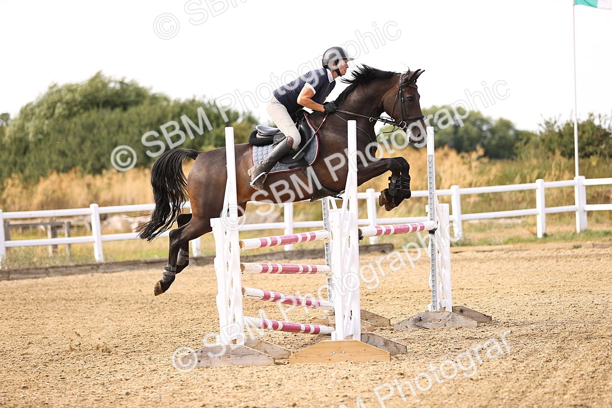 SBM_001474 - Class 6 - Senior Newcomers 1.10m