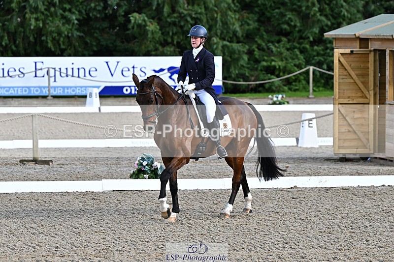 241023-145858-00441 - 105-Bella.Innes.Ker-MBF.KELVIN.DELLA.CACCIA