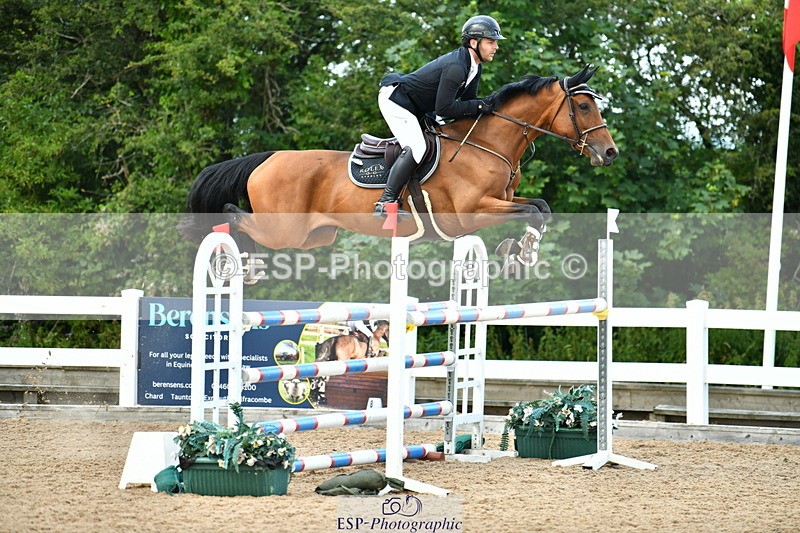 230721A-103951-05235 - Cls 30, 6 Yr Olds 1.20m