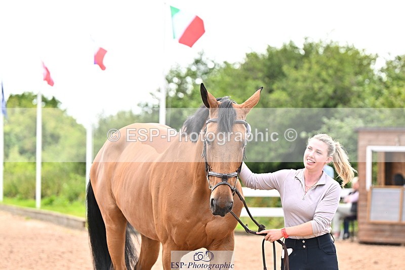 240718A-105327-02026 - Trot Up 2pm to 3pm - This folder is not in time order