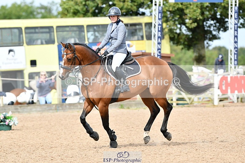 240915A-115531-09793 - Cls 27 Snr 1.05m & 1.10m GP