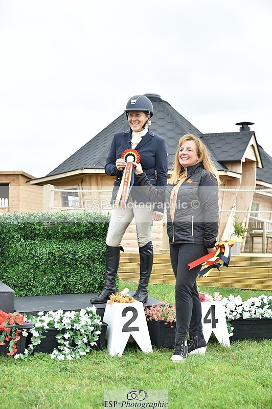 240831A-142632-03944 - 90 Presentations