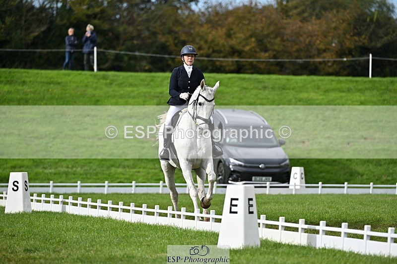 251024A-134430-12223 - D-364-Samantha.Holland