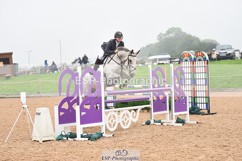 230916A-164010-05608 - Cls 19 Snr 1.10m Derby