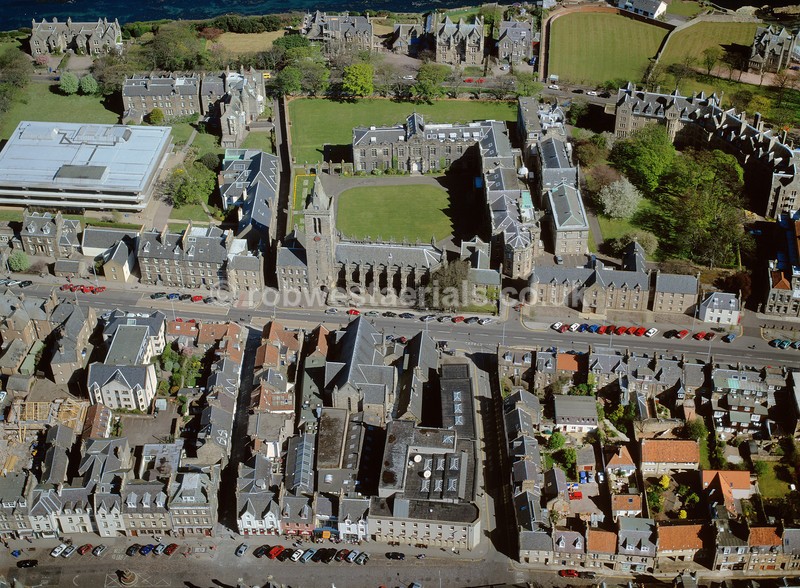 aerial pictures of Scottish towns coastal villages monuments tourist attractions of Scotland