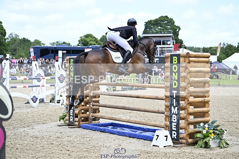 250525A-115148-17151 - B-351-Will.Rawlin-MACKENZY