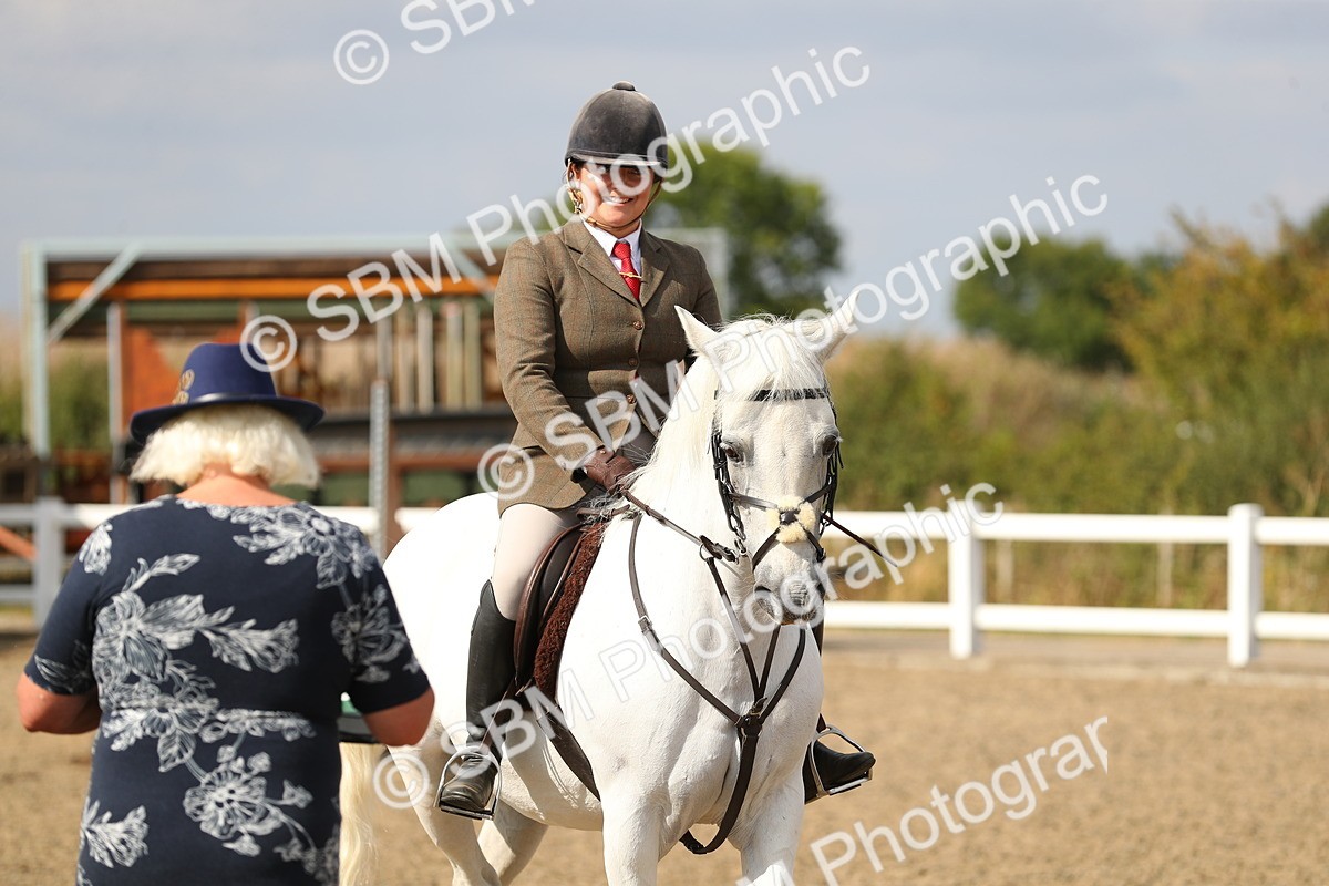 SBM_06799 - Class 49a Style & Performance 80cm (15-19)