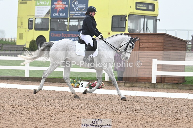 240217A-120503-02523 - 179-Sophie.Gregory-Lady.Lucydale