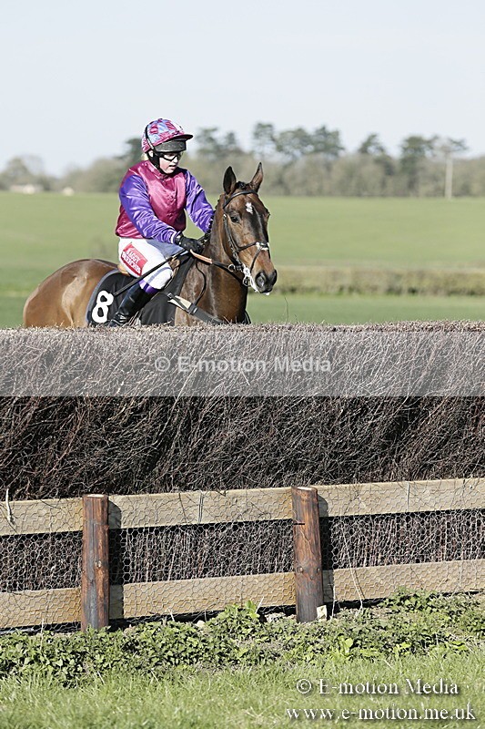 PtP 250317 345 - V.W.H. Hunt Point-to-Point Siddington 25/03/17