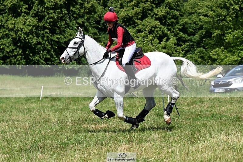 240629X-114253-0592 - 001-Issy_Baldock-FREDDIE