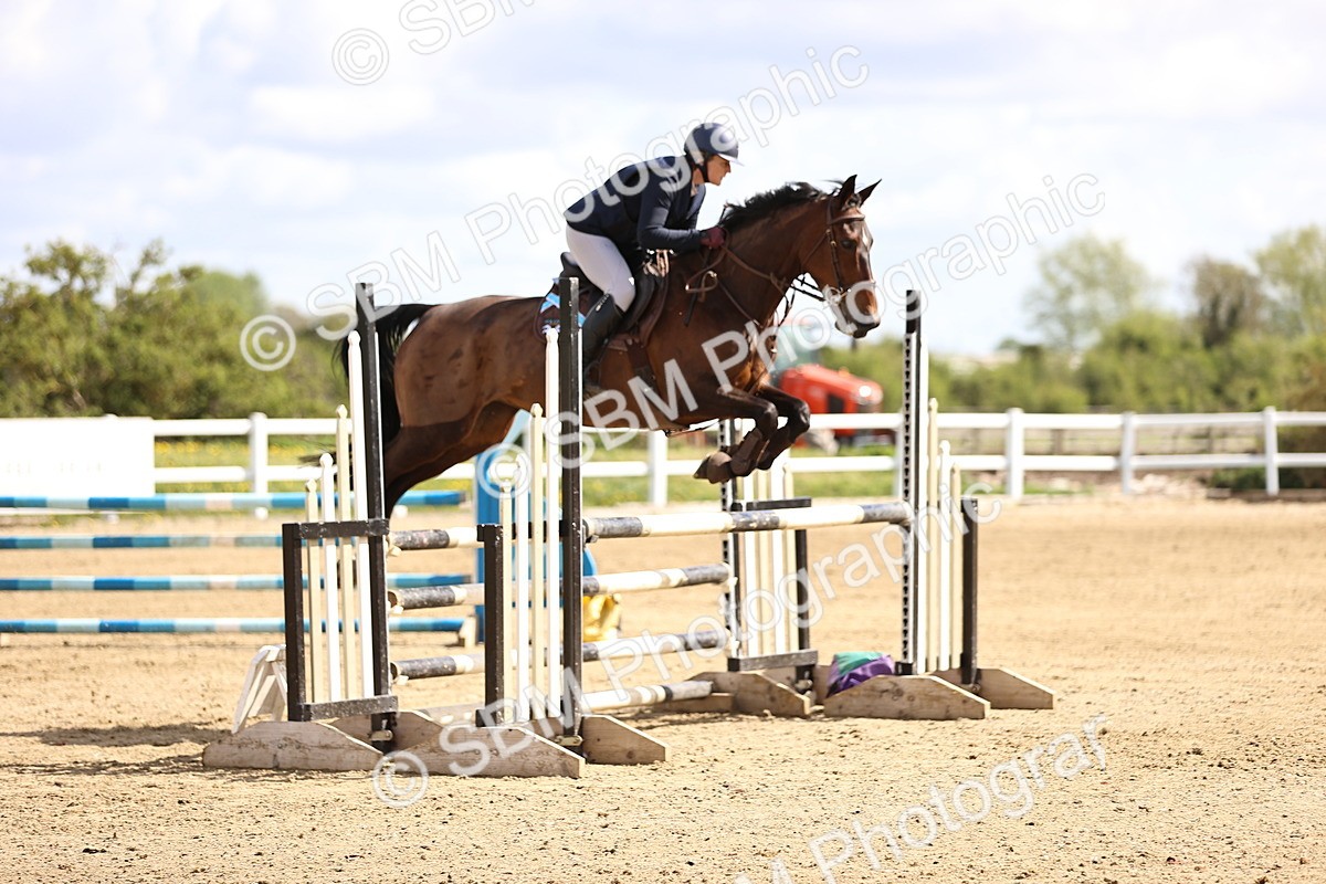 SBM_003402 - Class 16 - Senior Discovery - 1.00m