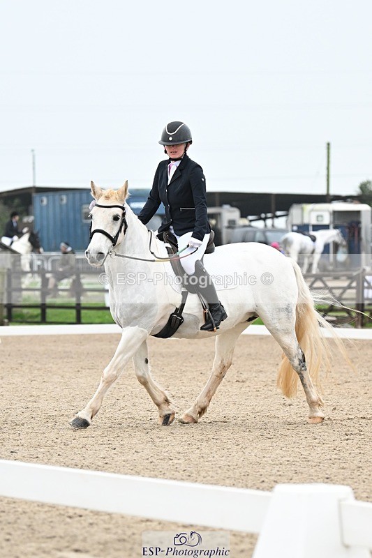 241103-101811-00311 - Intro 3 - 9.40 to 10.40