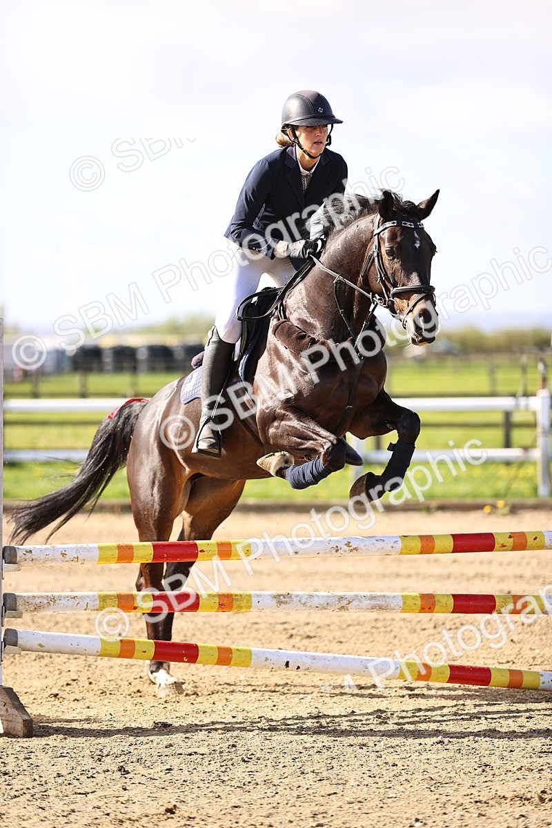 SBM_002947 - Class 14 - Clear Round