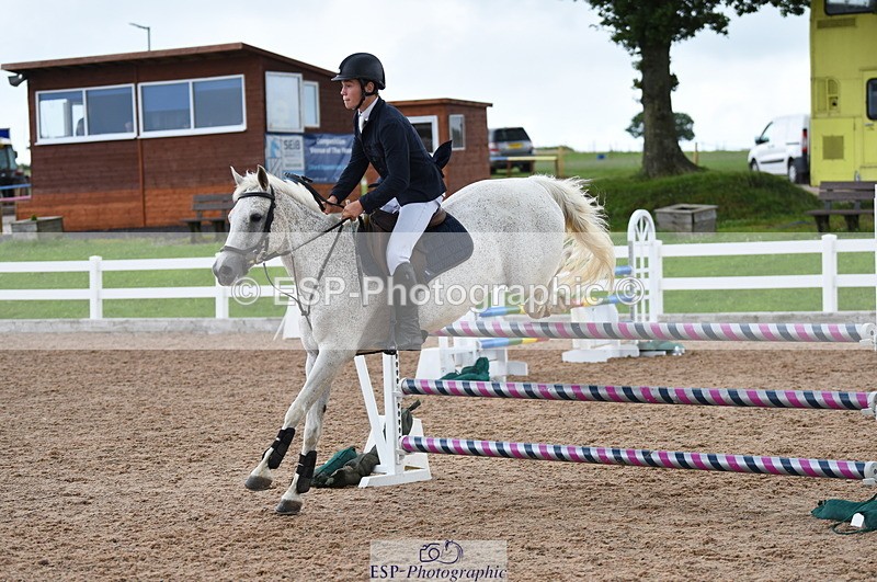 230715A-125010-01098 - Cls 4 Newcomers & 1m Open